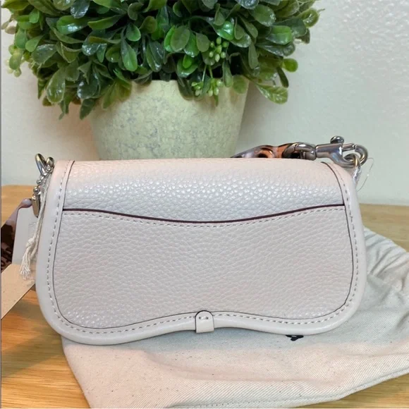 Coachtopia White Purse - Picture 3 of 8